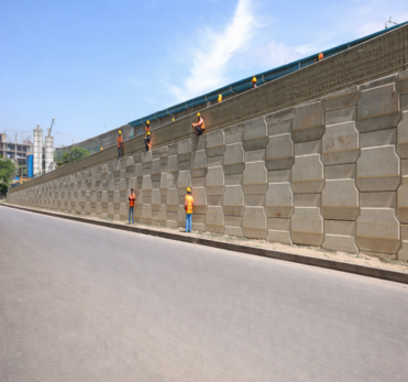 rsz_construction_underway_on_mse_retaining_wall